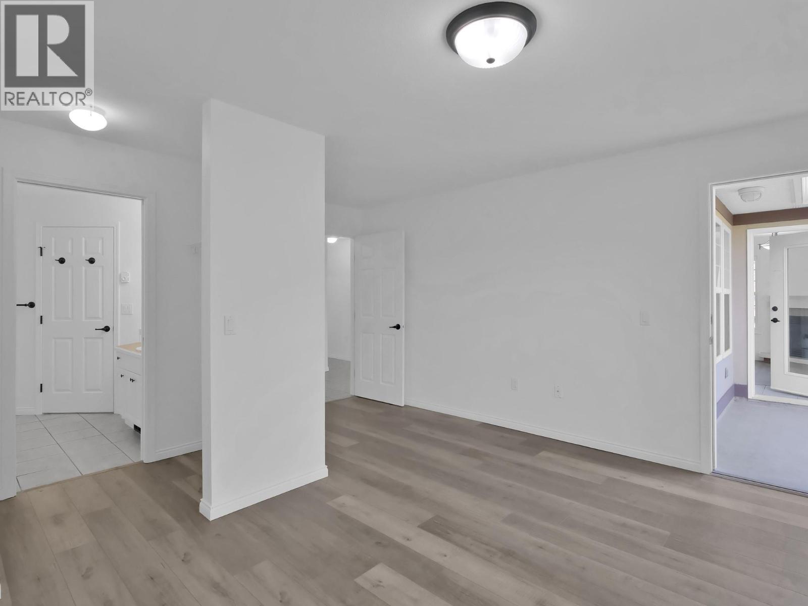 750 RAILWAY Lane Unit# 32, Okanagan Falls